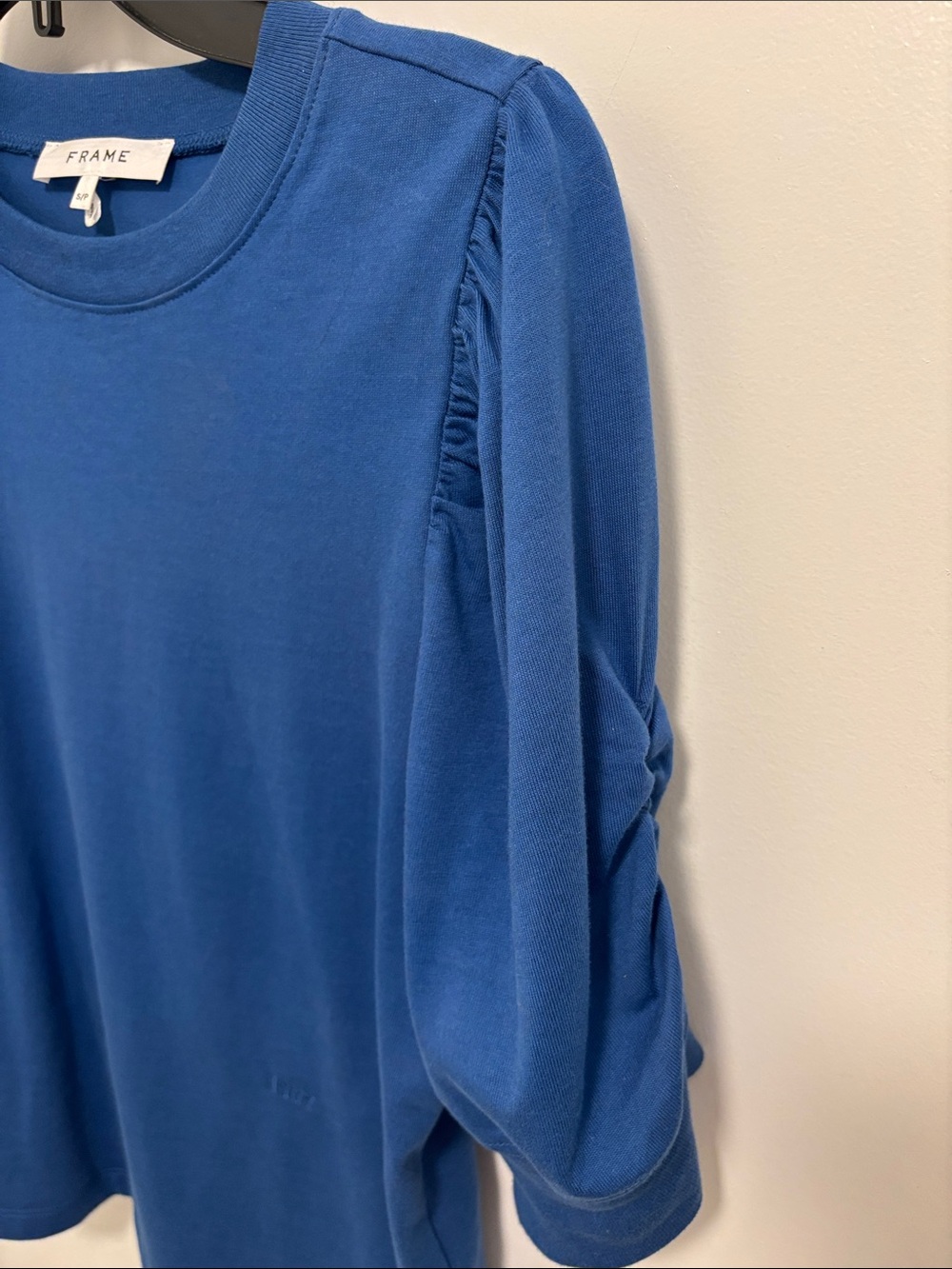Frame Royal Blue 3/4 Sleeve Top in Size S Excellent Condition - Picture 2 of 8